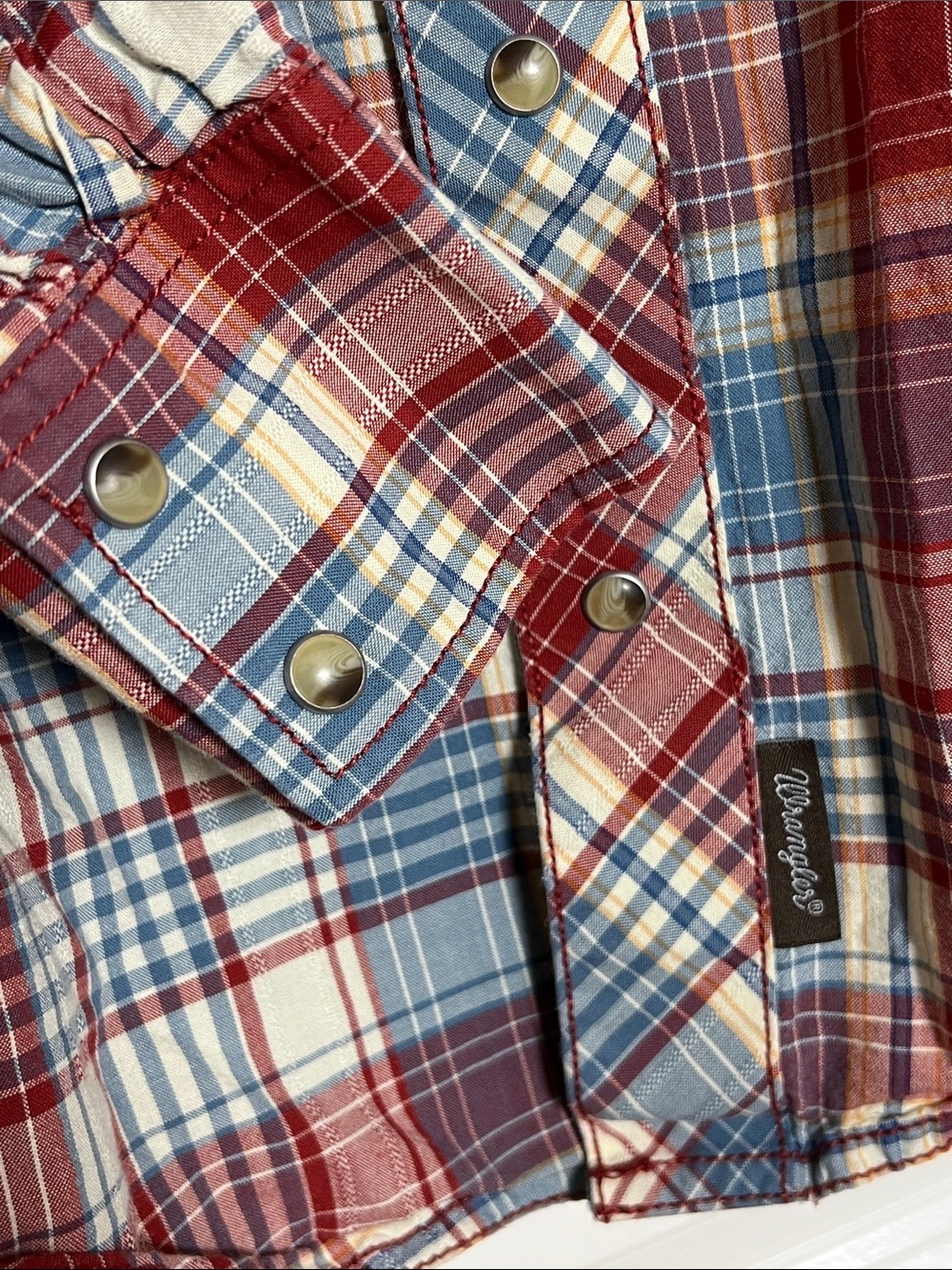 Wrangler Retro Red, Blue & Cream Plaid Western Shirt Snap Buttons Medium - Picture 6 of 7
